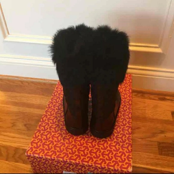 HP (12.20.2018): Tory Burch Joey Boots - Picture 3 of 6